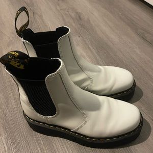 Dr. Marten Chelsea Boot